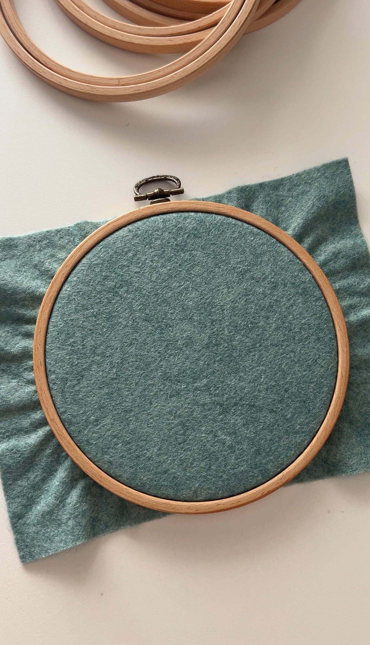 Ξύλινο τελάρο προβολής - Wooden high quality presentation hoop 10cm with antique handle
